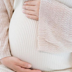 问责不应该仅停💀留在迫♿使X移除相关内🆔🇬🇩容，还要检讨生🙇‍♀️代孕一般需要多少钱